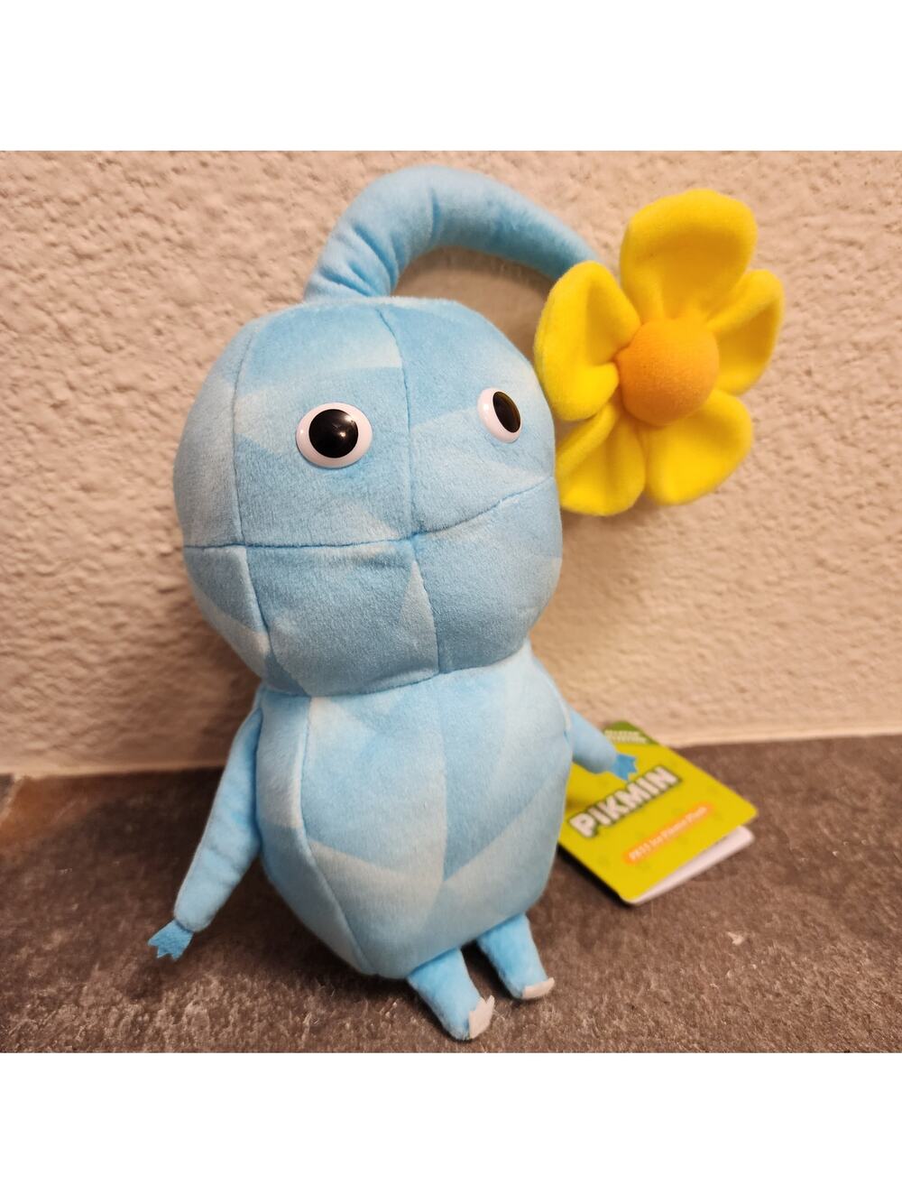 Plush - Pikmin Ice, 9-inch (NEW) - Nintendo